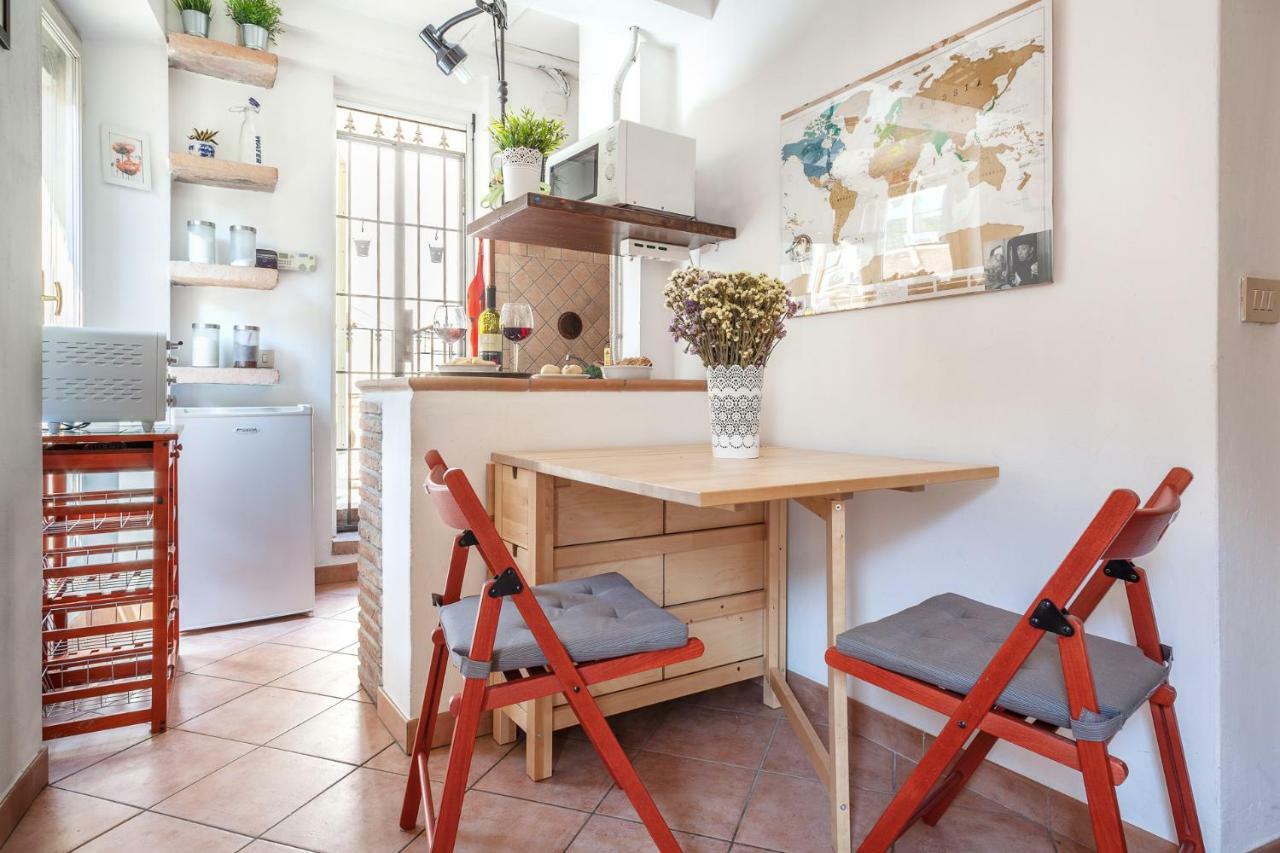 Ferrara Mercato Fancy Studio Екстер'єр фото