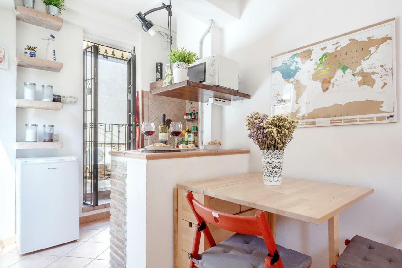 Ferrara Mercato Fancy Studio Екстер'єр фото