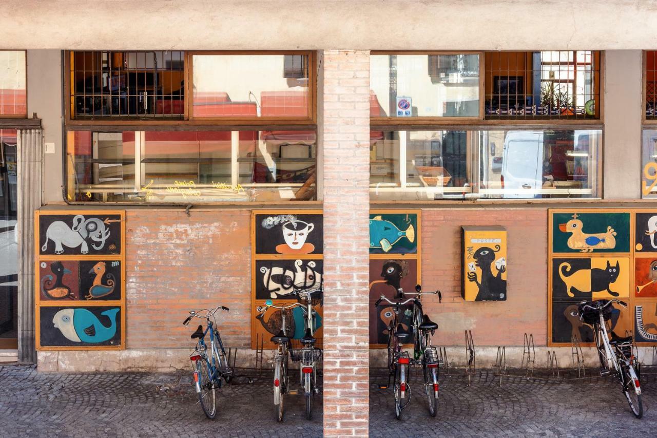 Ferrara Mercato Fancy Studio Екстер'єр фото